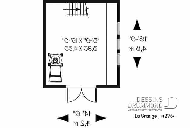 Rez-de-chaussée - Plan de remise style grange, avec rangement à l'étage accessible par escalier - La Grange