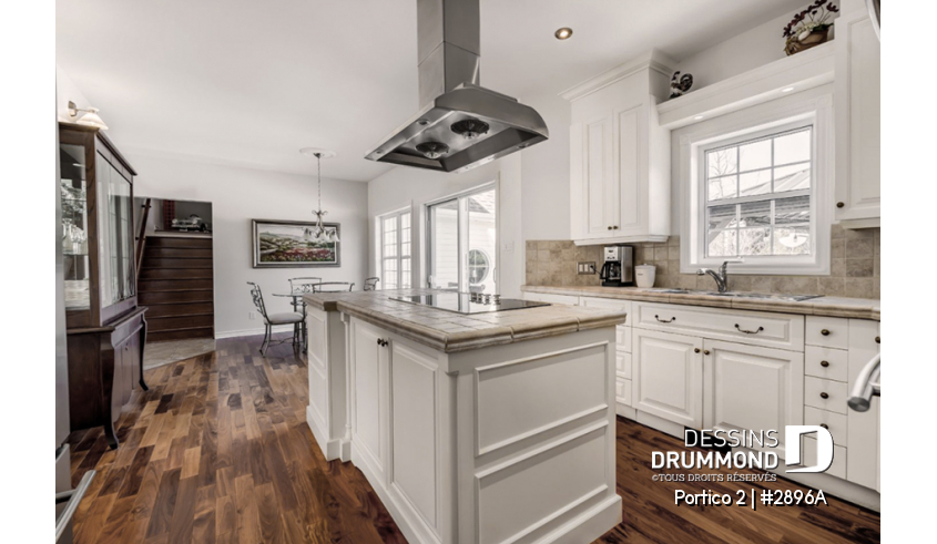 Photo Cuisine du plan de maison unifamiliale 2896A Photo Cuisine - Portico 2