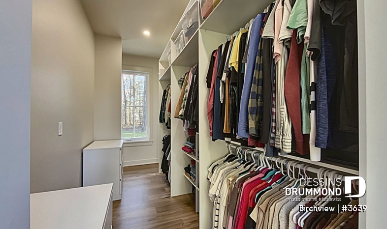 Photo Walk-in - Birchview