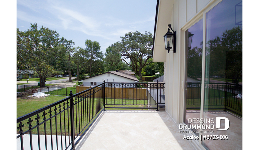 Photo Balcon du plan de maison unifamiliale 3723-DJG Photo Balcon - Azalée