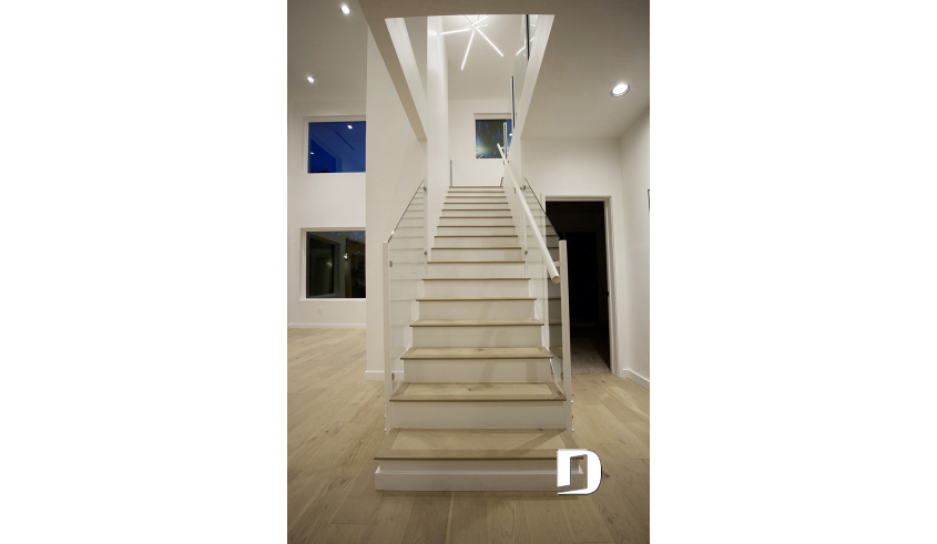 Photo Escalier du plan de maison unifamiliale 3723-DJG Photo Escalier - Azalée