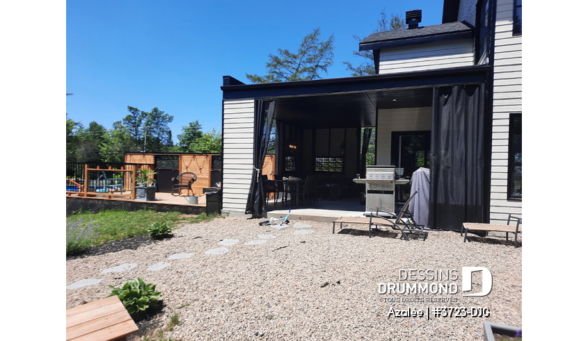 Photo Vue arrière du plan de maison unifamiliale 3723-DJG Photo Vue arrière - Azalée