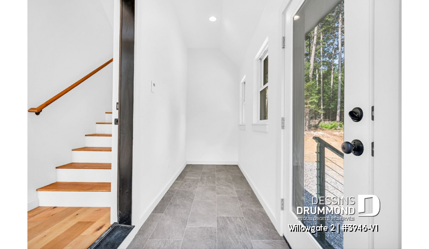 Photo Entrée ou vestibule du plan de maison unifamiliale 3946-V1 Photo Entrée ou vestibule - Willowgate 2