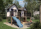Vue avant - MODÈLE DE BASE - Plan gratuit de grande maisonnette pour enfant à construire soi-même - Mini maison d'inspiration scandinave - Castle