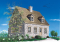Vue avant - MODÈLE DE BASE - Maison ancestrale en pierre, salle à diner en solarium, 2 chambres à l'étage, foyer, espace ouvert - Dupré