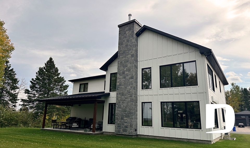 Photo Vue arrière - Montana