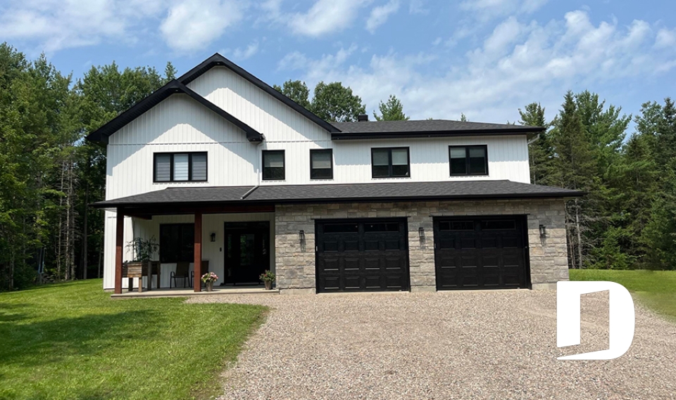 Photo Vue avant - Montana