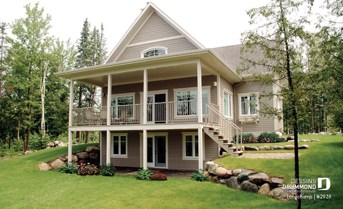 Vue arrière - MODÈLE DE BASE - Plan de chalet, 2 chambres + loft, grand balcon couvert, plancher à aire ouverte, mezzanine, foyer - Longchamp