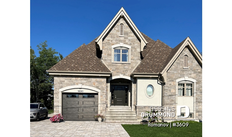 Photo Vue avant - Romanov