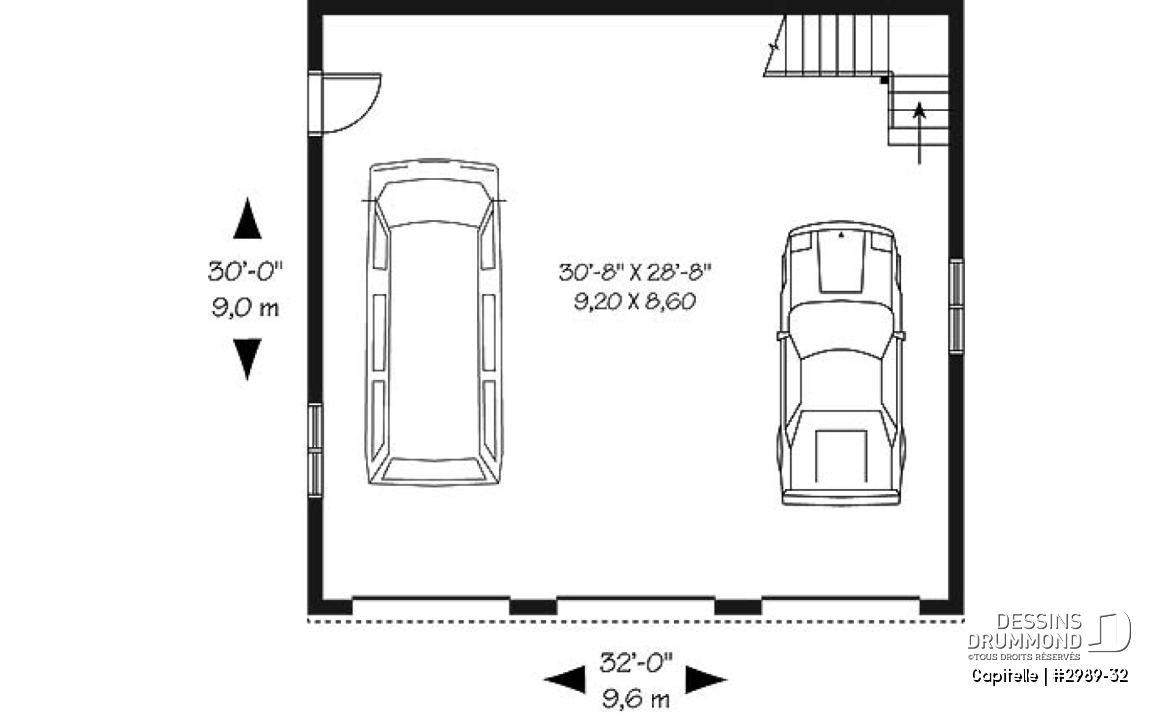 Rez-de-chaussée - Plan de garage triple à deux étages offrant espace boni aménageable à l'étage, accessible par escalier. - Capitelle