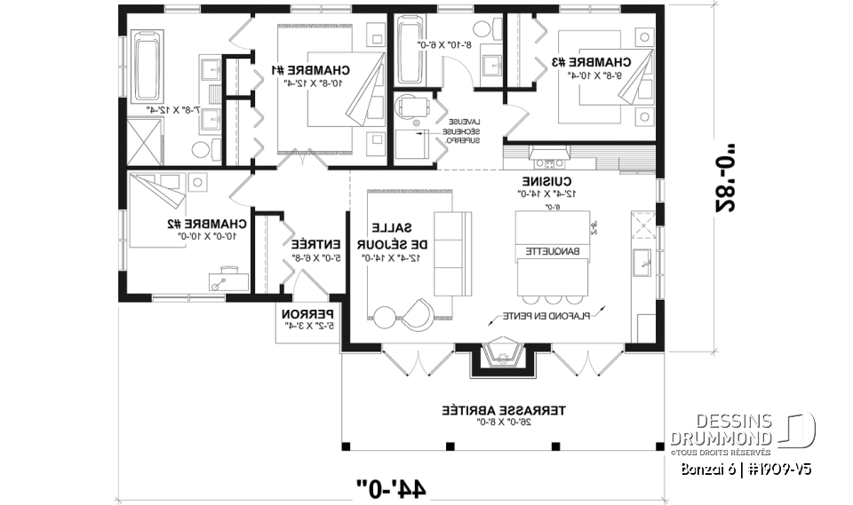 Rez-de-chaussée - Plan de chalet moderne rustique plain-pied avec 3 chambres, foyer central, dalle et grande terrasse couverte - Bonzai 6