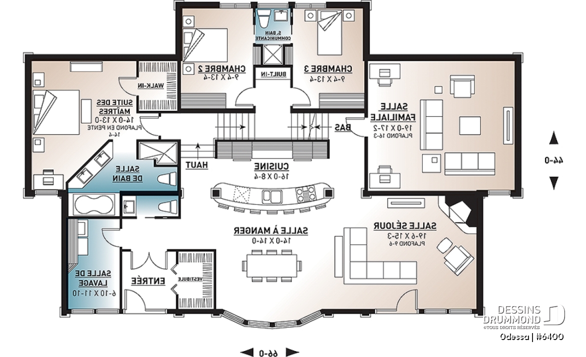 Rez-de-chaussée - Plan maison moderne bord de l'eau, 3 chambres, 2.5 salles de bain, énorme terrasse à l'étage, 2 salons, foyer - Odessa
