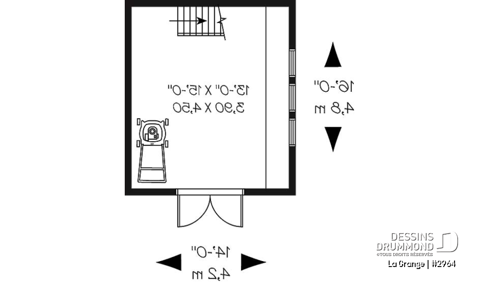 Rez-de-chaussée - Plan de remise style grange, avec rangement à l'étage accessible par escalier - La Grange
