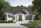 Version couleur no. 3 - Vue avant - Plan maison contemporaine 2 chambres, abordable, grand salon, salle de bain accessible de la chambre parents - Isaie